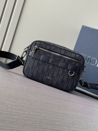D*0r Safari Bag with Strap Black D*0r Oblique Jacquard 22x15x6cm