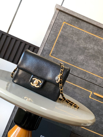 Ch*el MINI FLAP BAG 13 × 17.5 × 6 cm