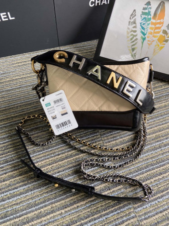 Ch*el Gabrielle SMALL PINK with shoulder strap letters 20 x 15 x 8cm