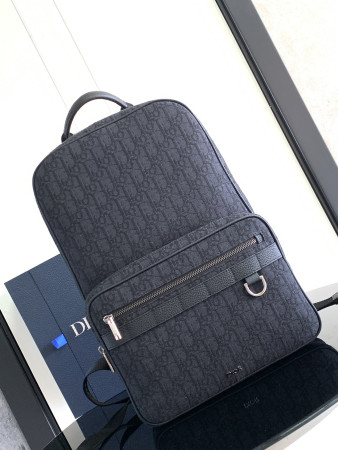 D*0r Safari Backpack Blue 11 x 16 x 5.5 inches