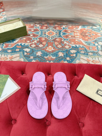 UA G*u*i WOMEN'S THONG SANDAL WITH HORSEBIT Lilac