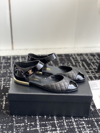 UA Ch*el MARY JANES