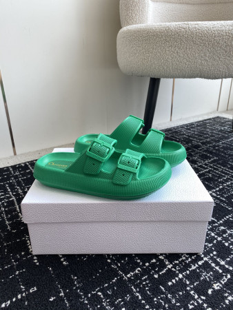 UA D*0r Slide