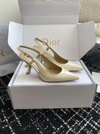 UA D*0r Tribales Slingback Pump