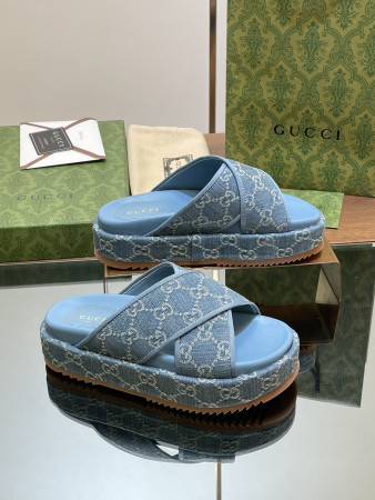 UA G*u*i WOMEN'S GG PLATFORM SLIDE SANDAL