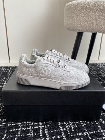 UA Ch*el SNEAKER