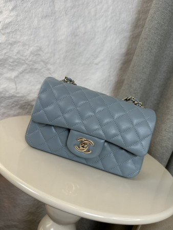 Ch*el Mini Flap Bag 20x12x6cm