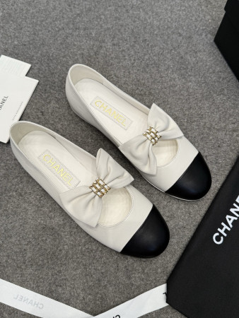 UA Ch*el Mary Janes