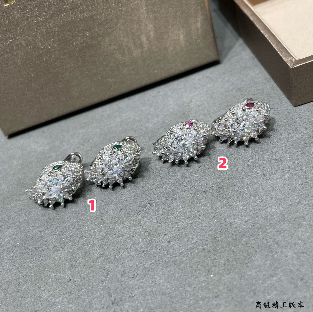 B*l*ai Princess Snake Earrings