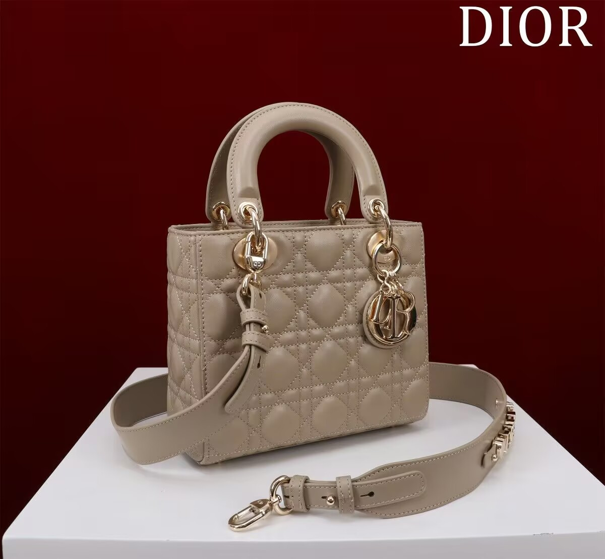 Small Lady D*0r My ABCD*0r Bag 20 x 17 x 8 CM