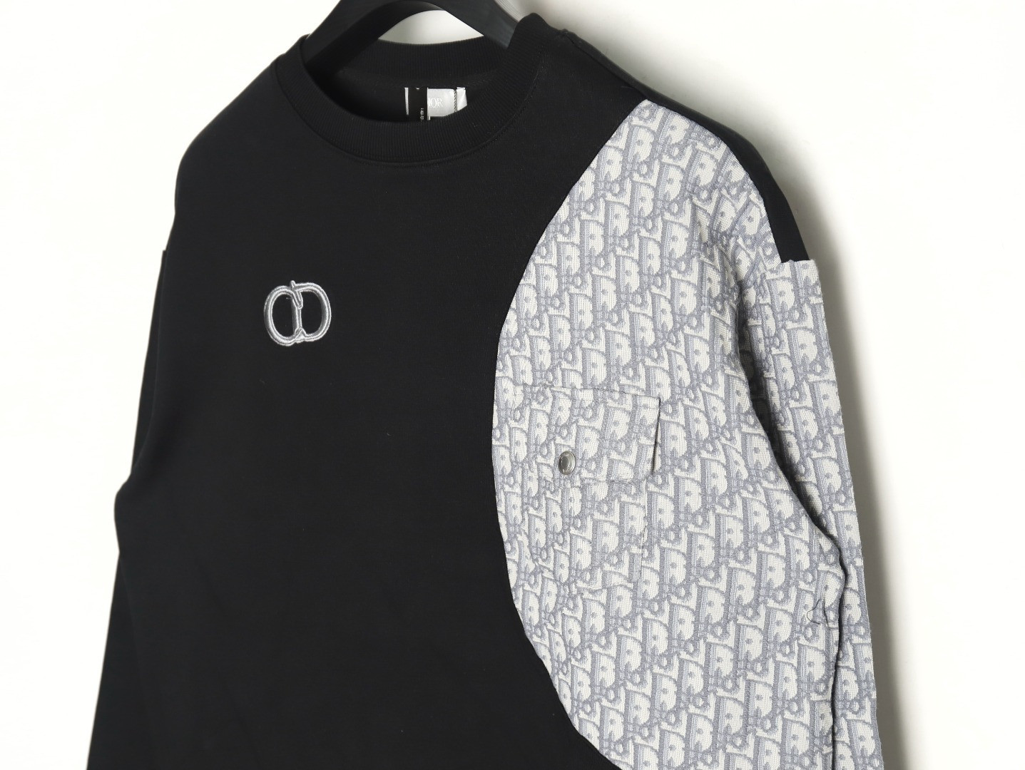 D*0r Hoodies
