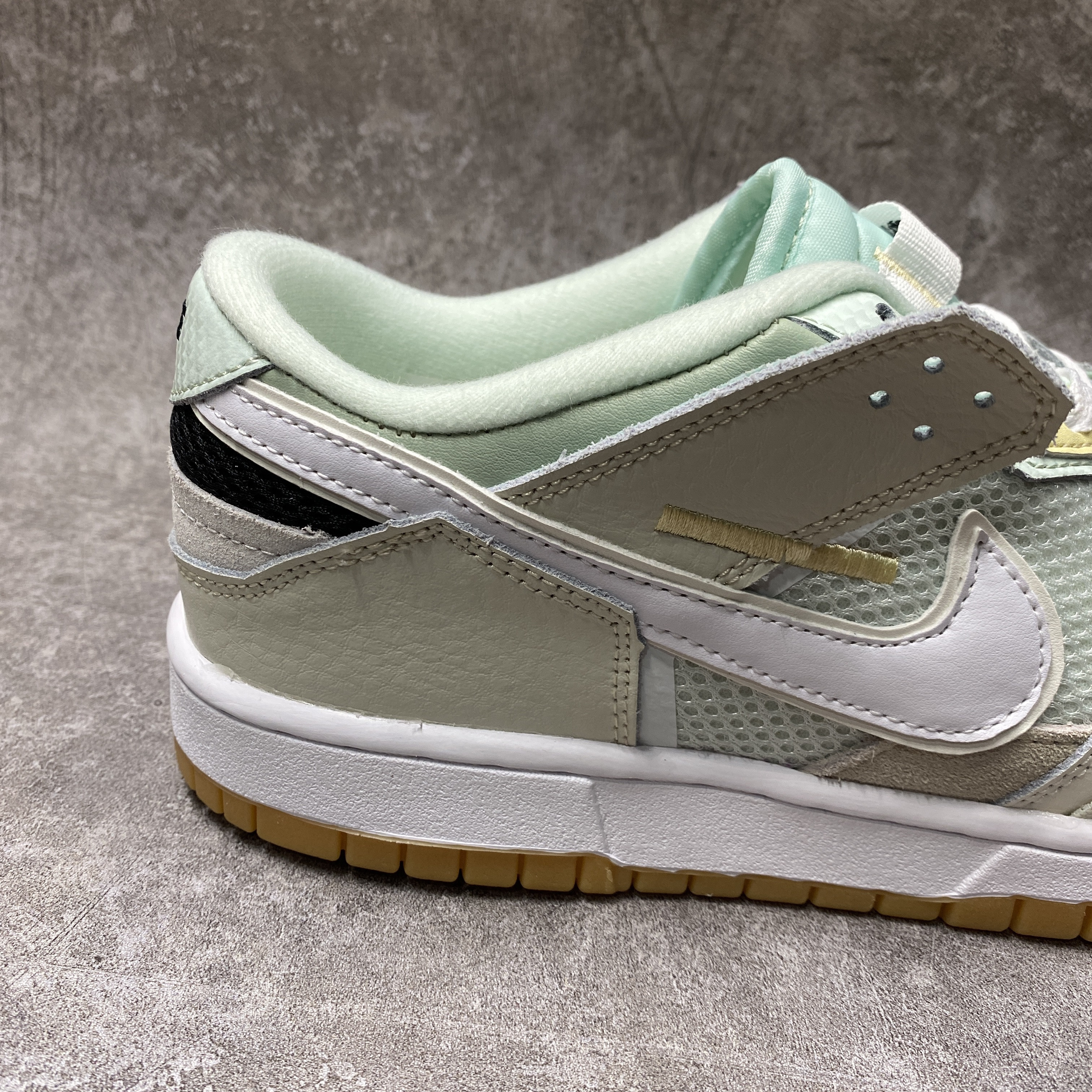 Nike Dunk Low Scrap