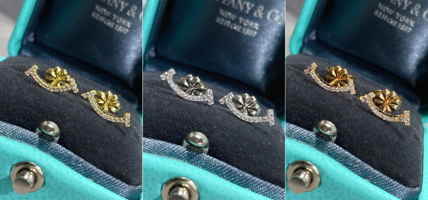 T*f*ny & Co. Mini Smile With diamond Stud Earrings