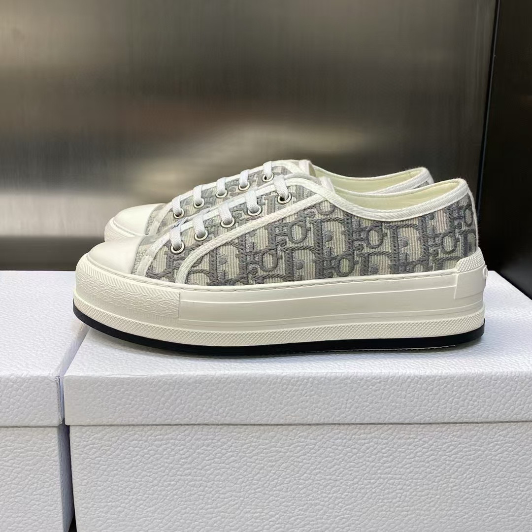 UA D*0r Sneaker