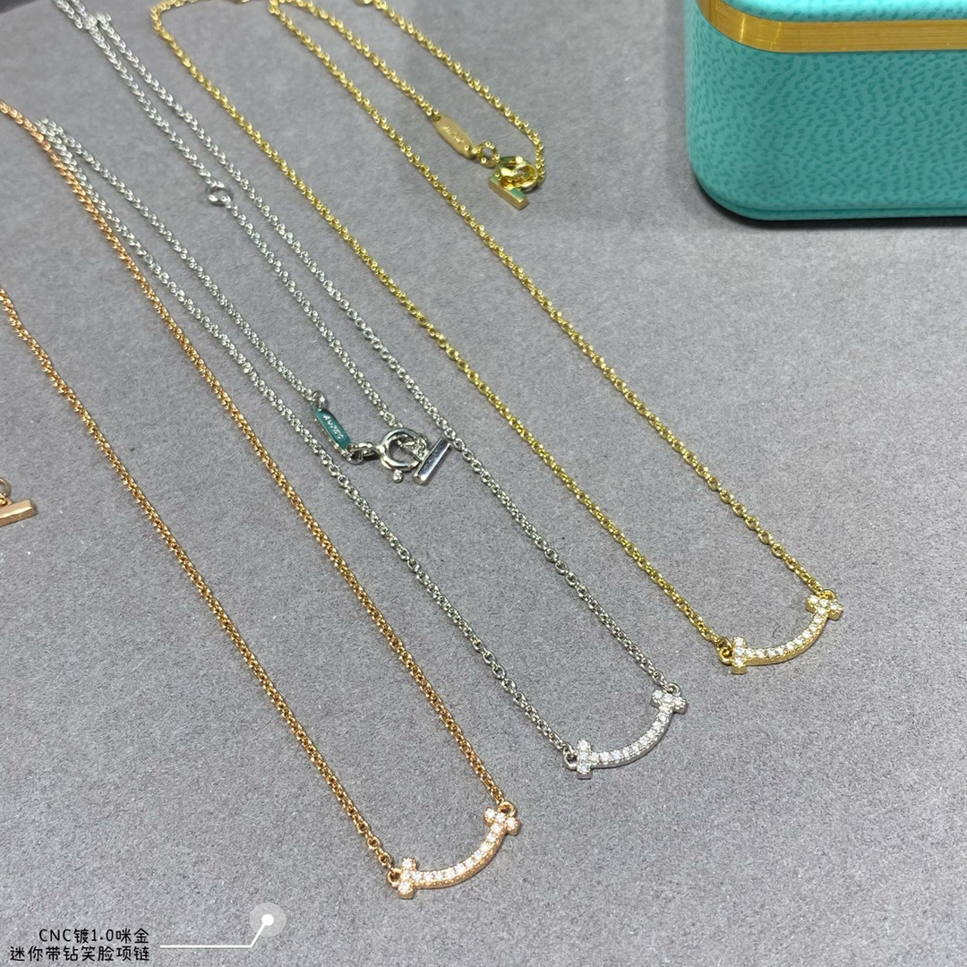 T*f*ny & Co. Mini Smile With diamond Necklace