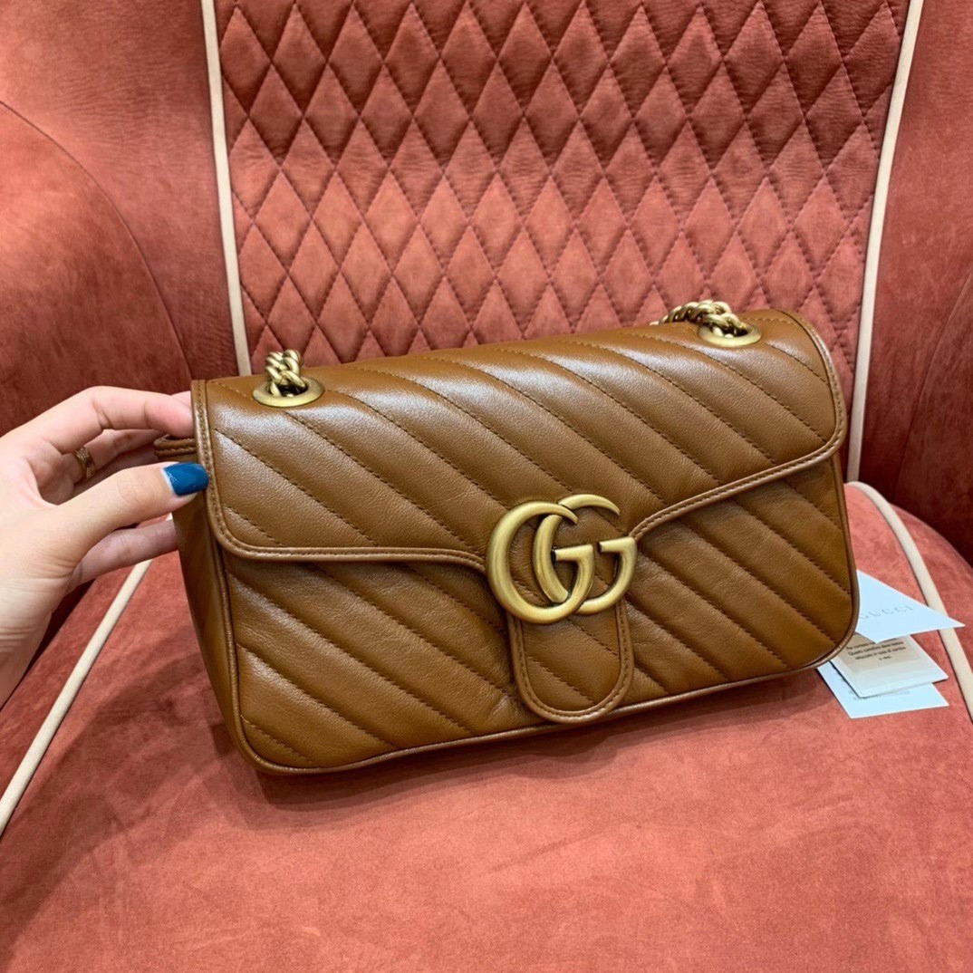 G*u*i GG Marmont small matelasse shoulder bag 26cm