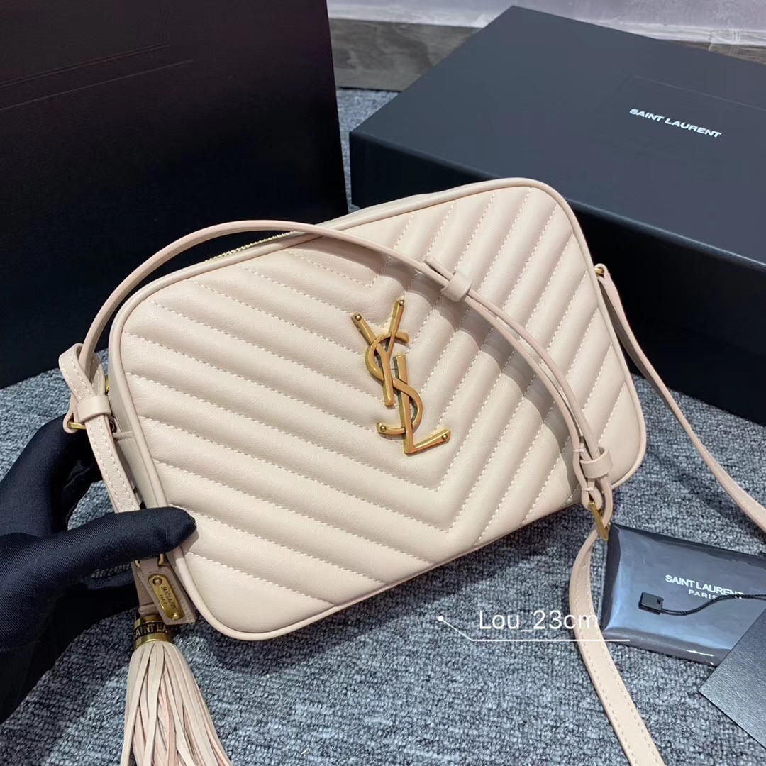 Y*L LOU Camera bag in quilted leather