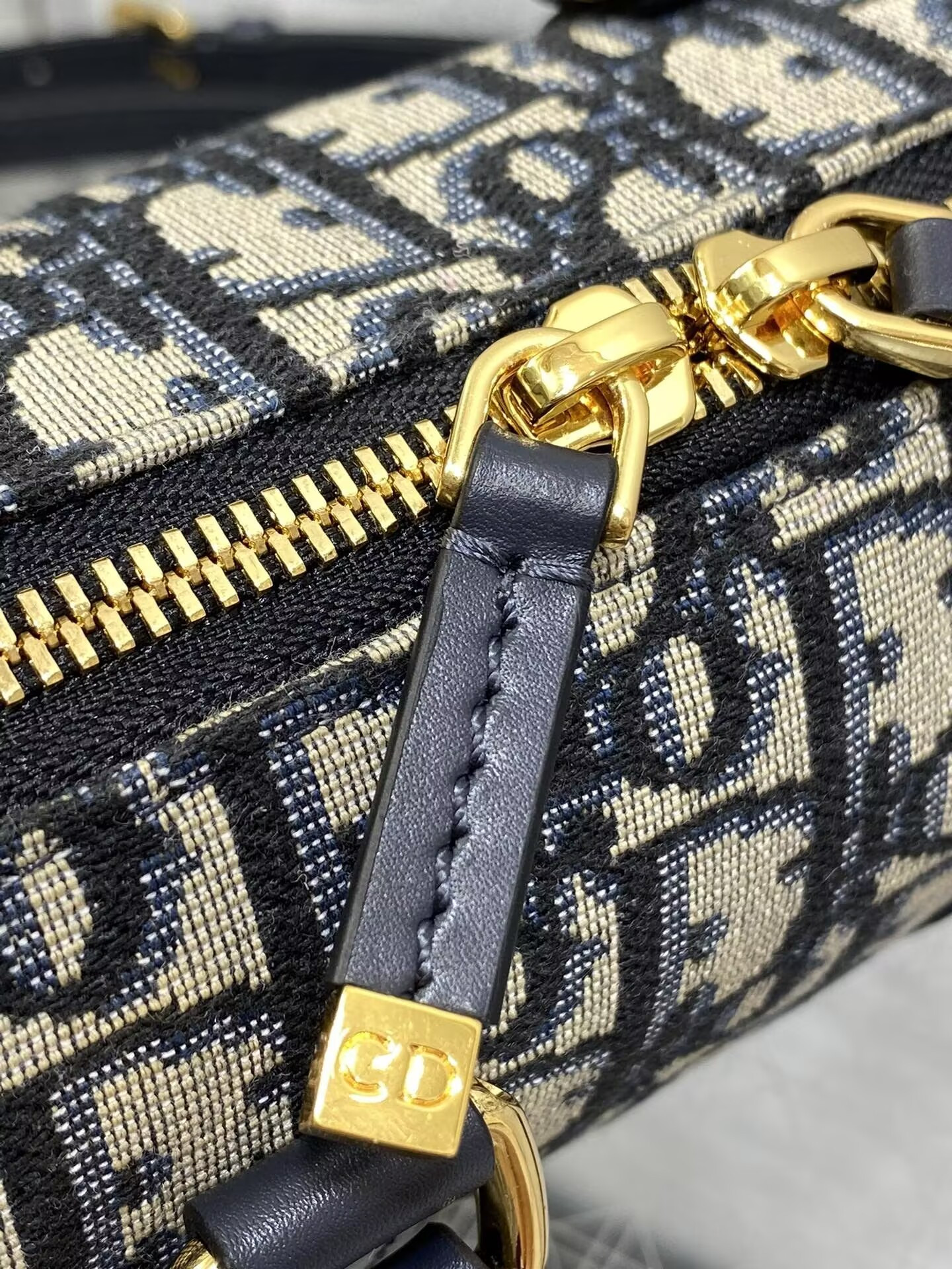D*0r Groove 17 Bag Blue D*0r Oblique Jacquard 17x10x8cm