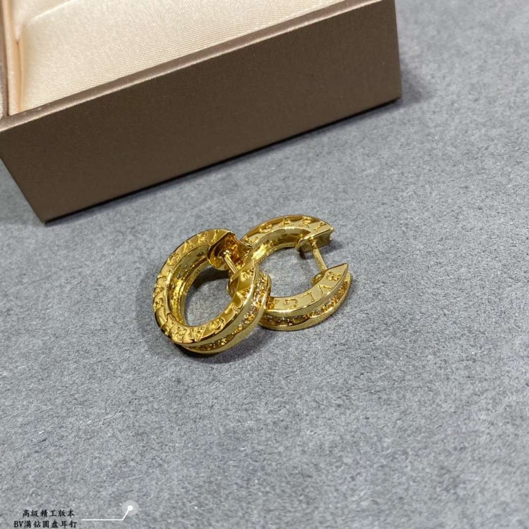 B*l*ai Disc full of diamonds Earrings