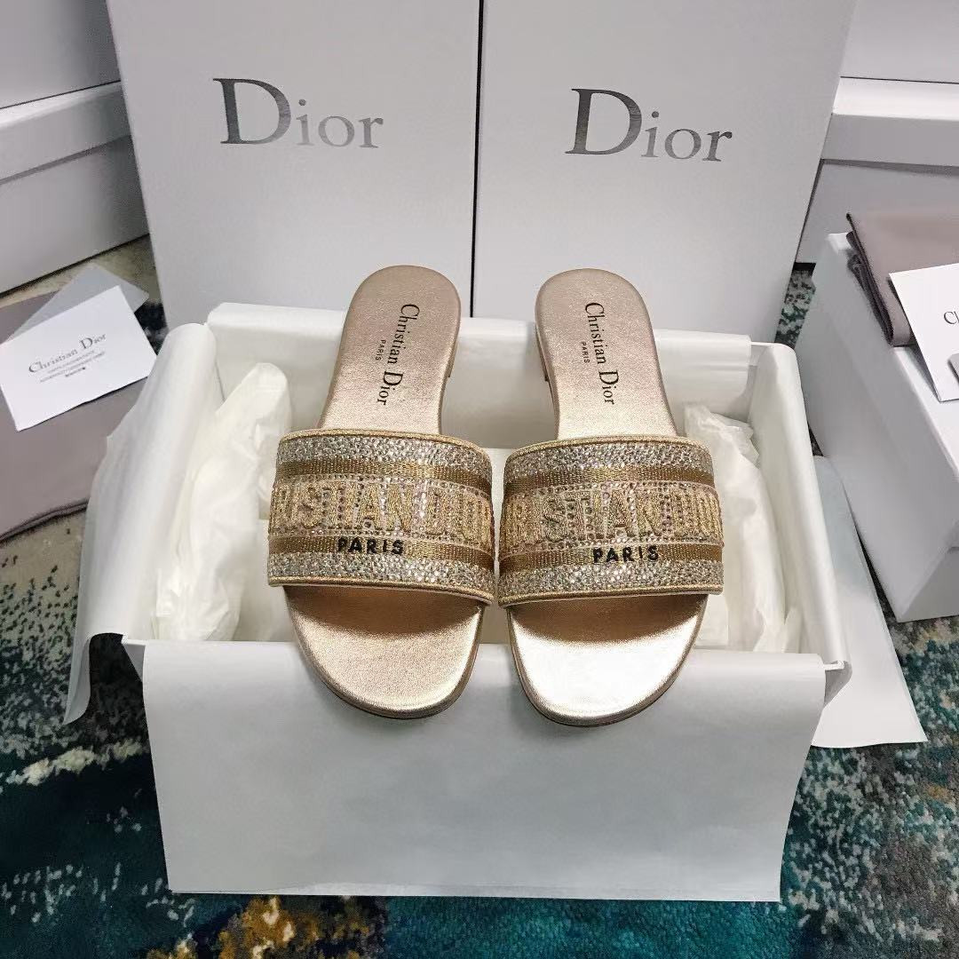 UA D*0r Dway Slide