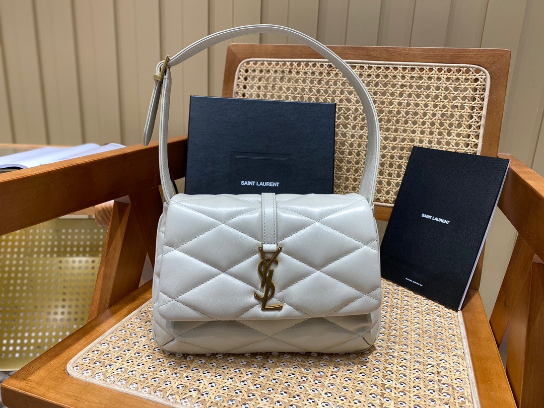 Sa**t Lau*nt LE 57 HOBO BAG IN QUILTED LAMBSKIN