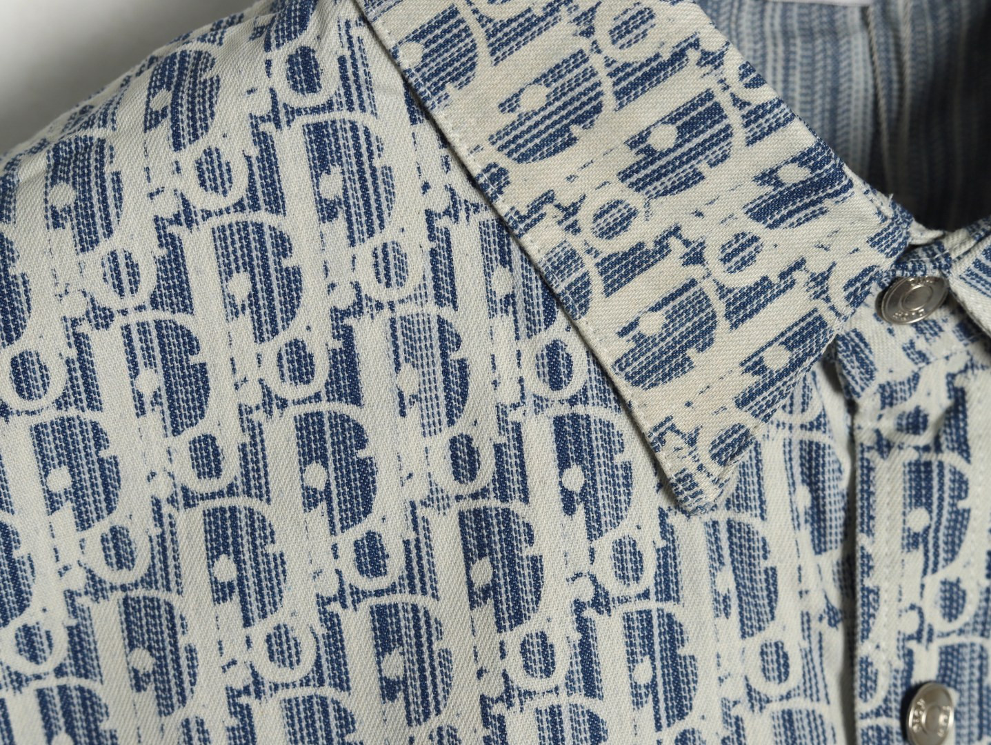 D*0r Short-sleeved Shirts