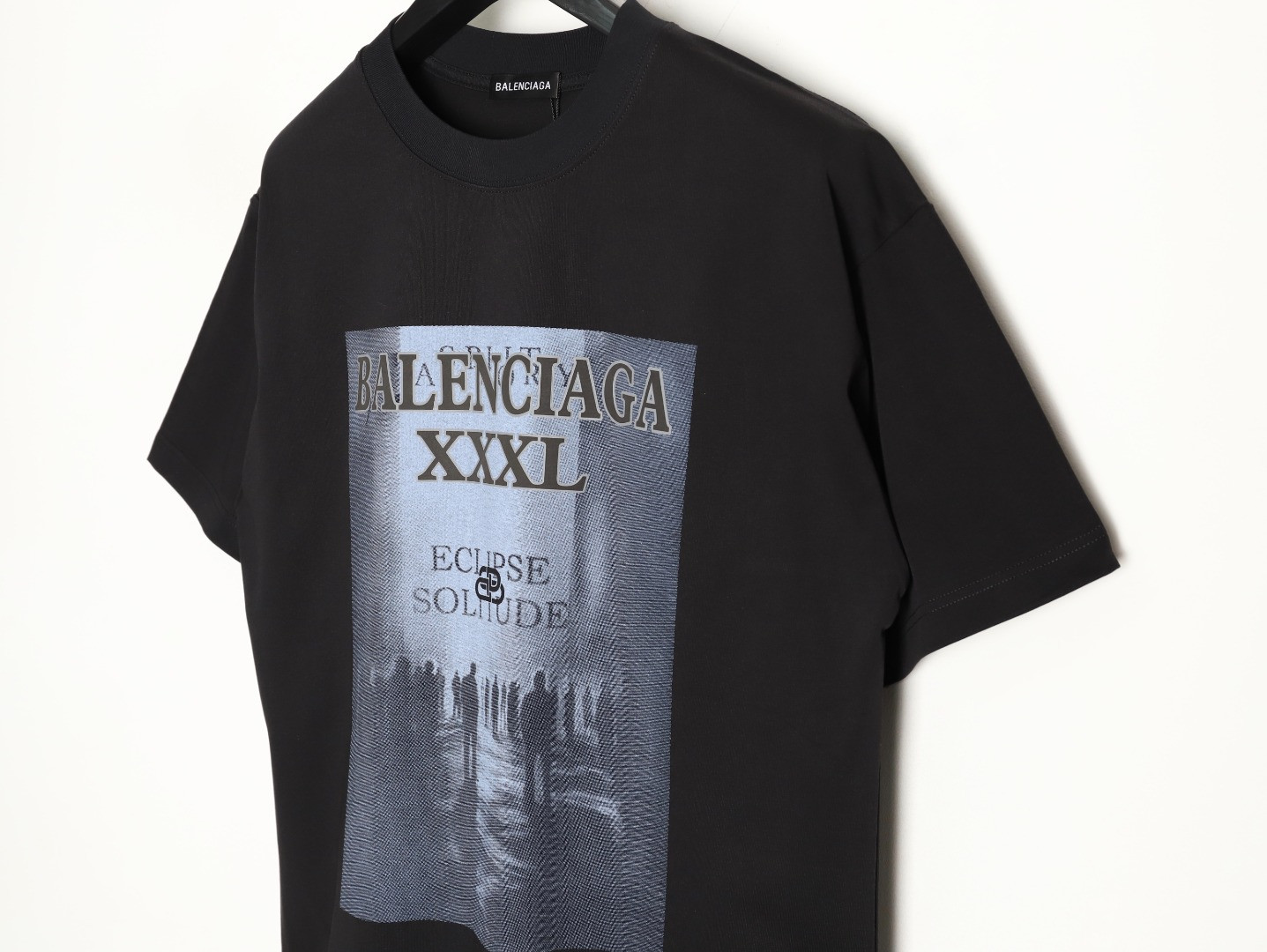 Ba*len*cia*ga Short-sleeved T-shirt