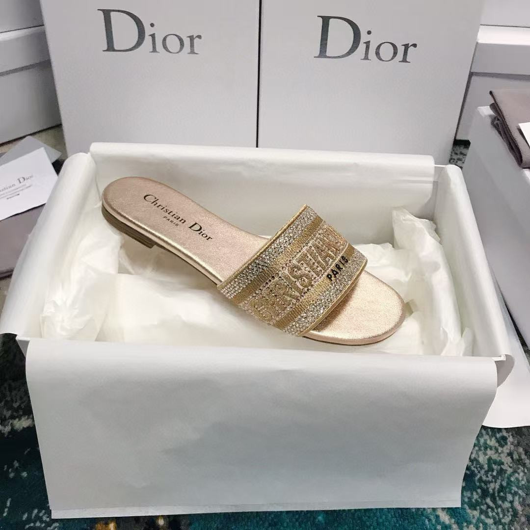 UA D*0r Dway Slide