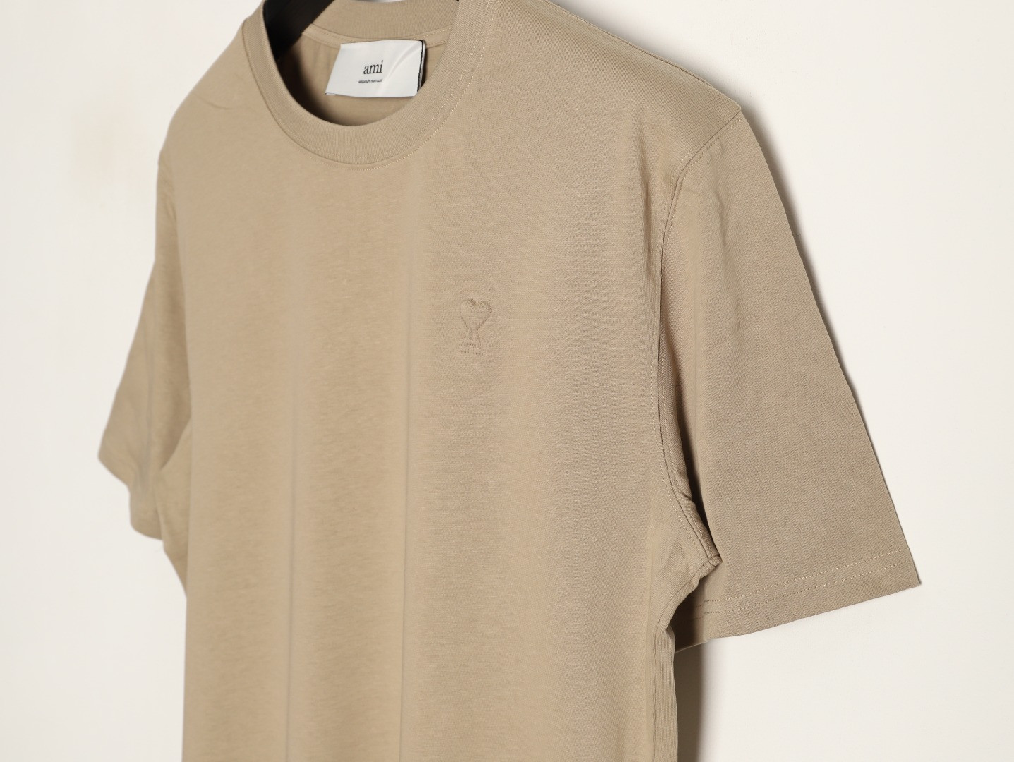 AMI PARIS Short-sleeved T-shirt