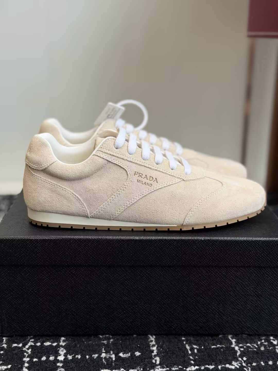 ua Pra*a sneakers