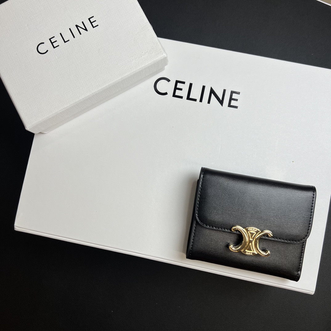 Ce**e Triomphe 9.5×7.5×3cm