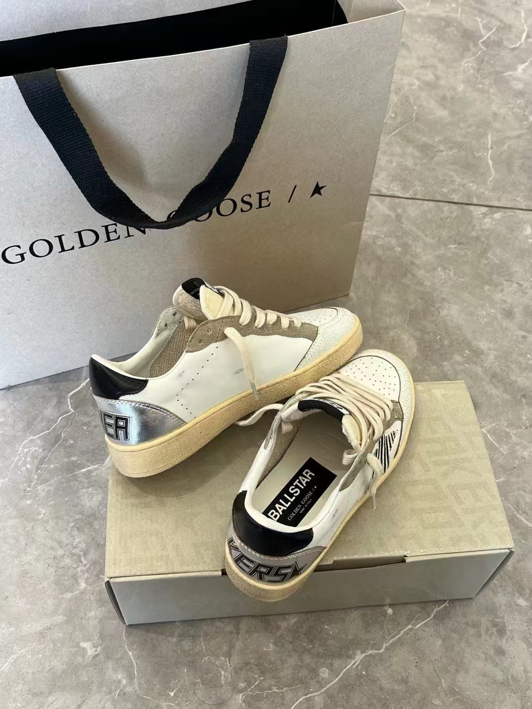 UA Golden Go*e S*per-Star Sneaker
