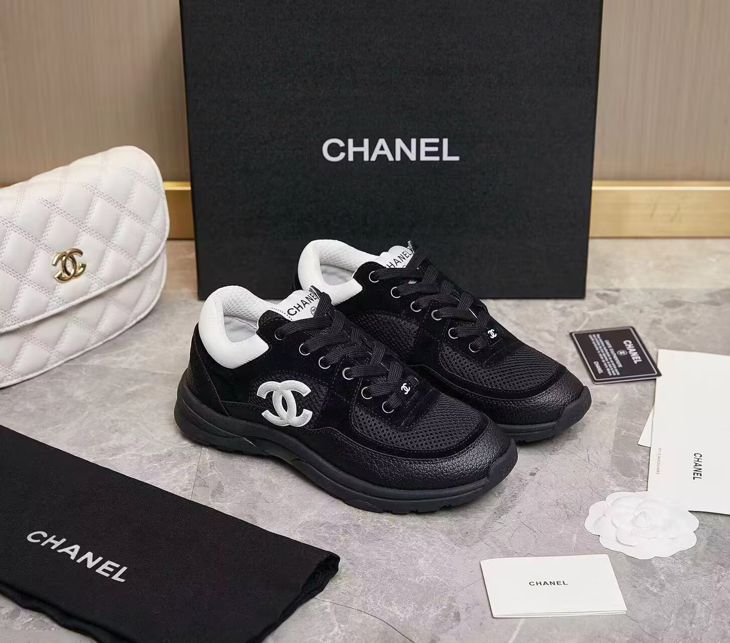 UA Ch*el SNEAKER