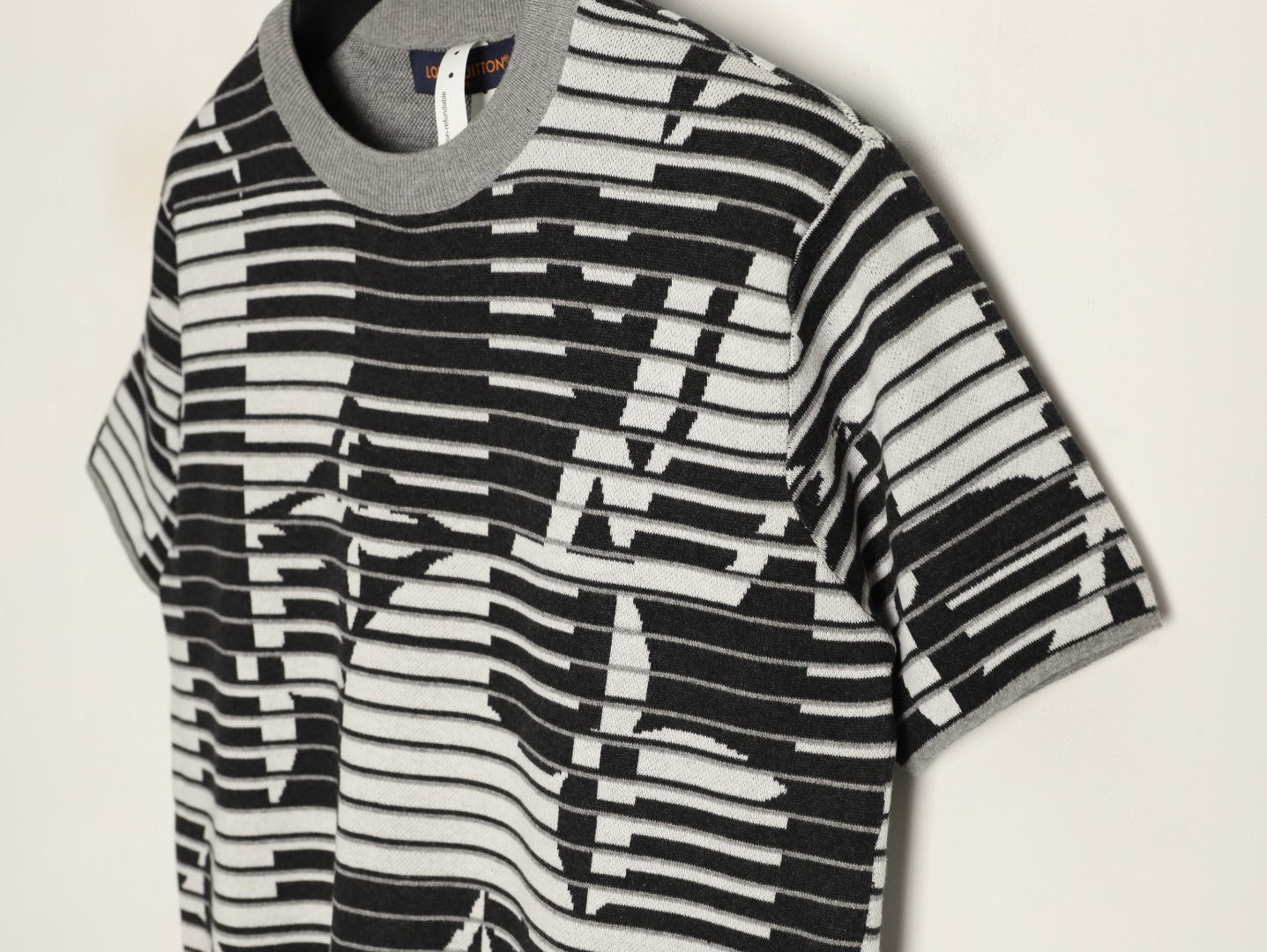 l0*is V*t0n knitting short-sleeved t-shirt