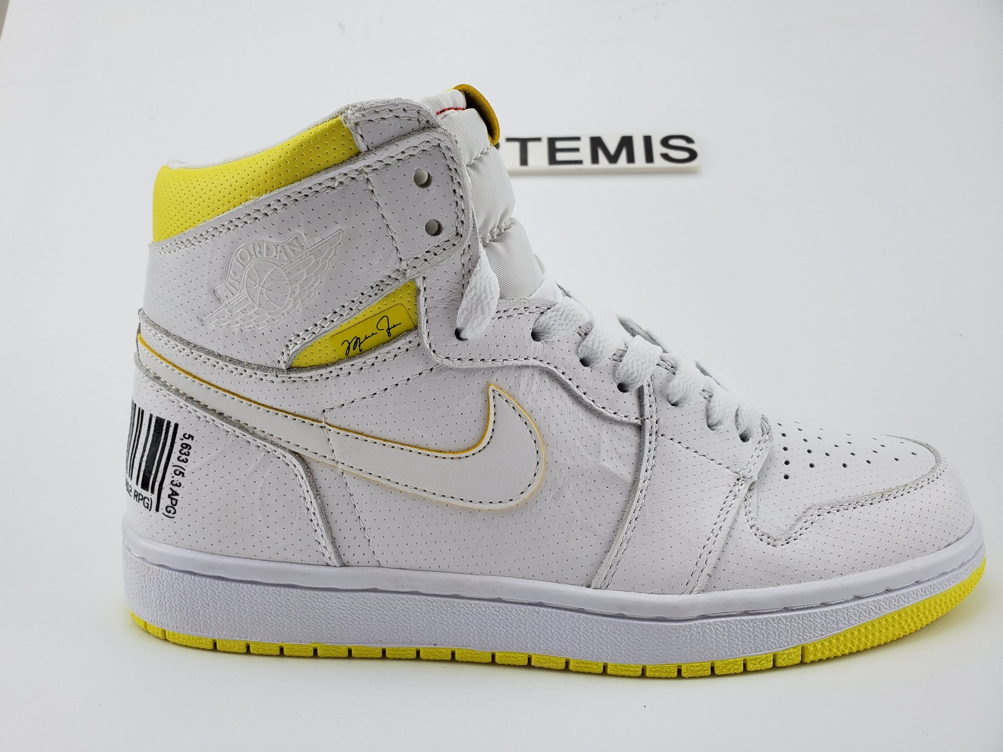 Air Jordan 1 High  “First Class Flight”