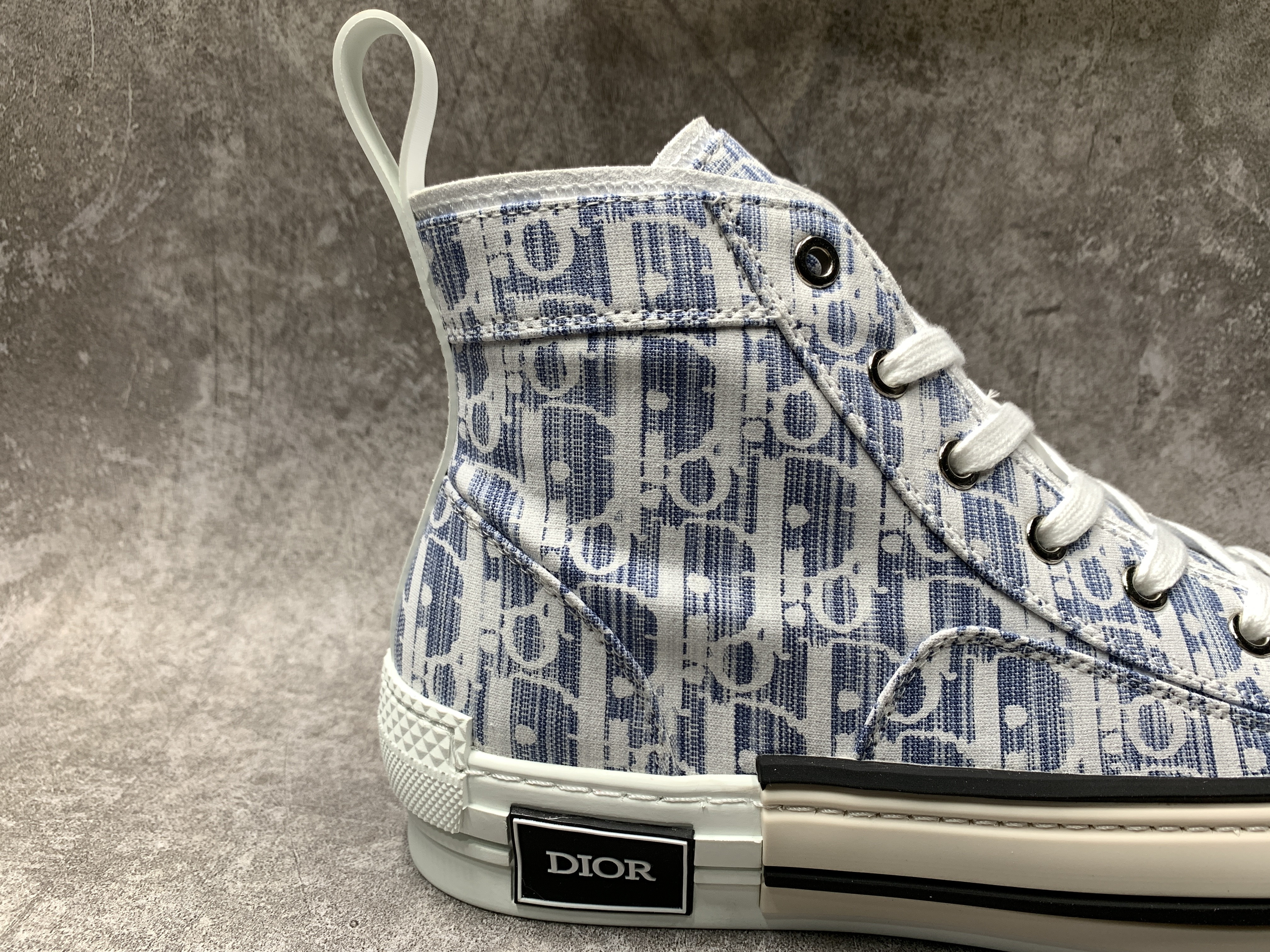 D*0r B23 High Blue