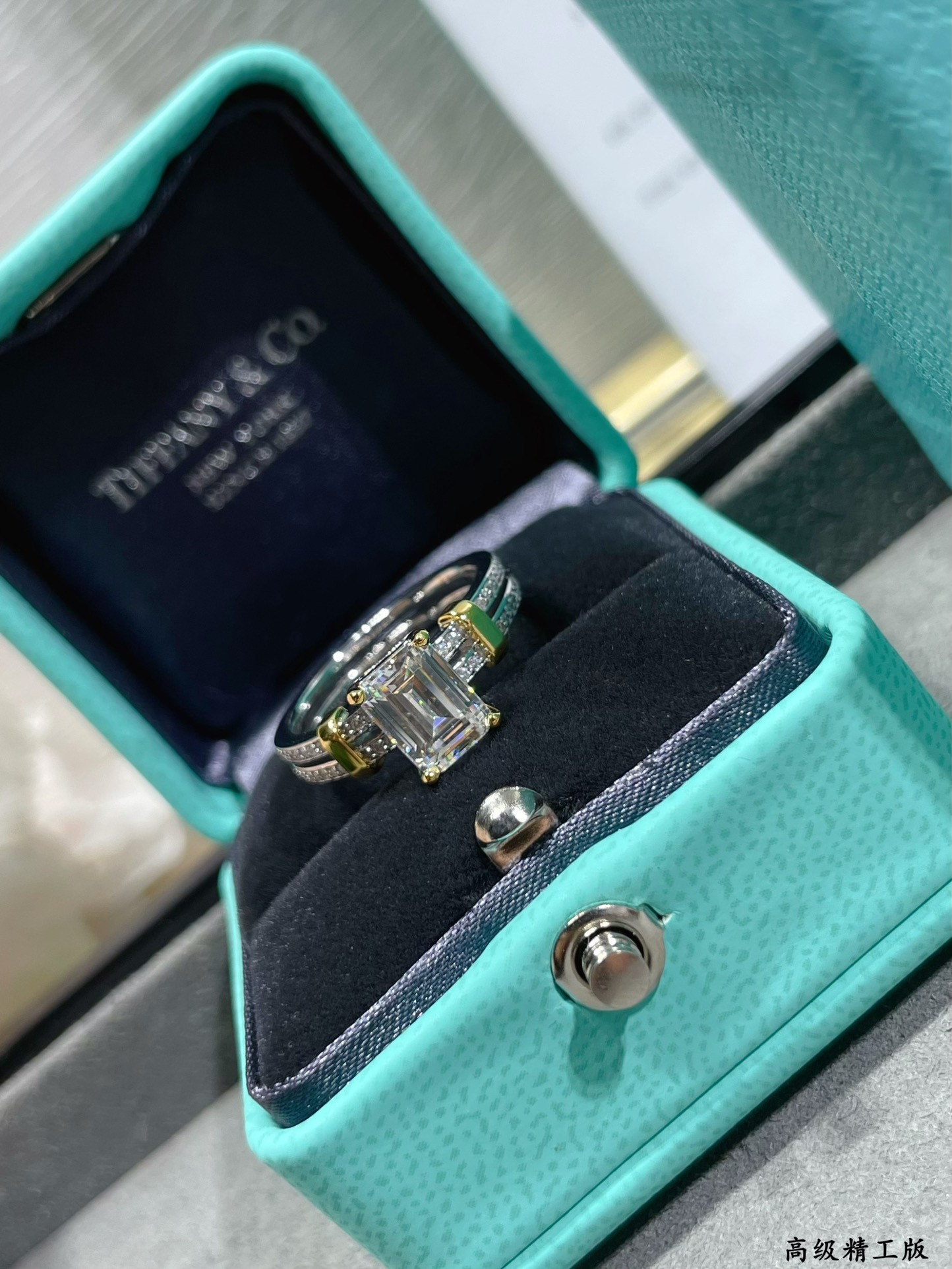 T*f*ny & Co. Mixed-Metal White Diamond Ring Ag925