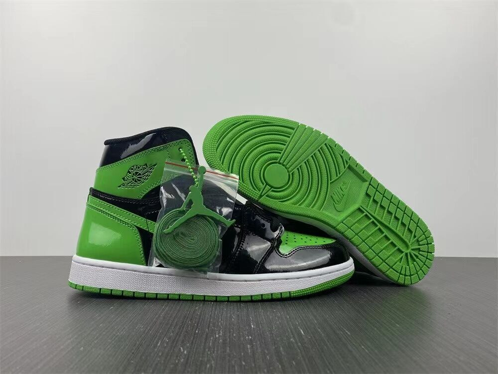 Air Jordan 1 Retro High Black Green