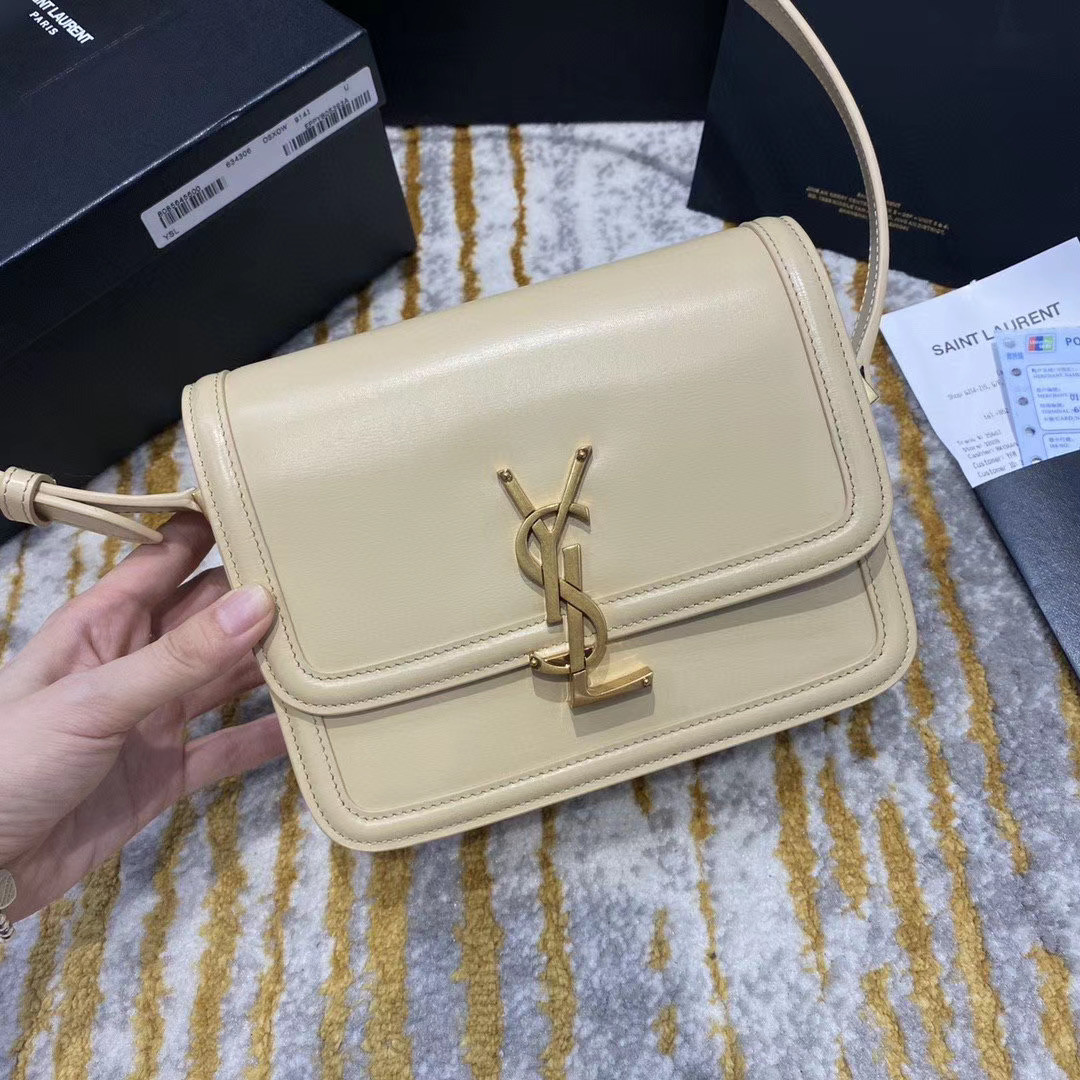 Sa**t Lau*nt Y*L SOLFERINO BOX BAG 19CM