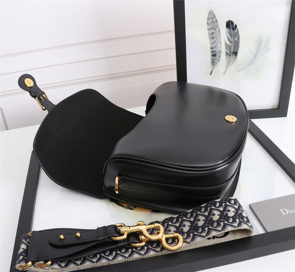 LARGE D*0r BOBBY BAG Black Box Calfskin