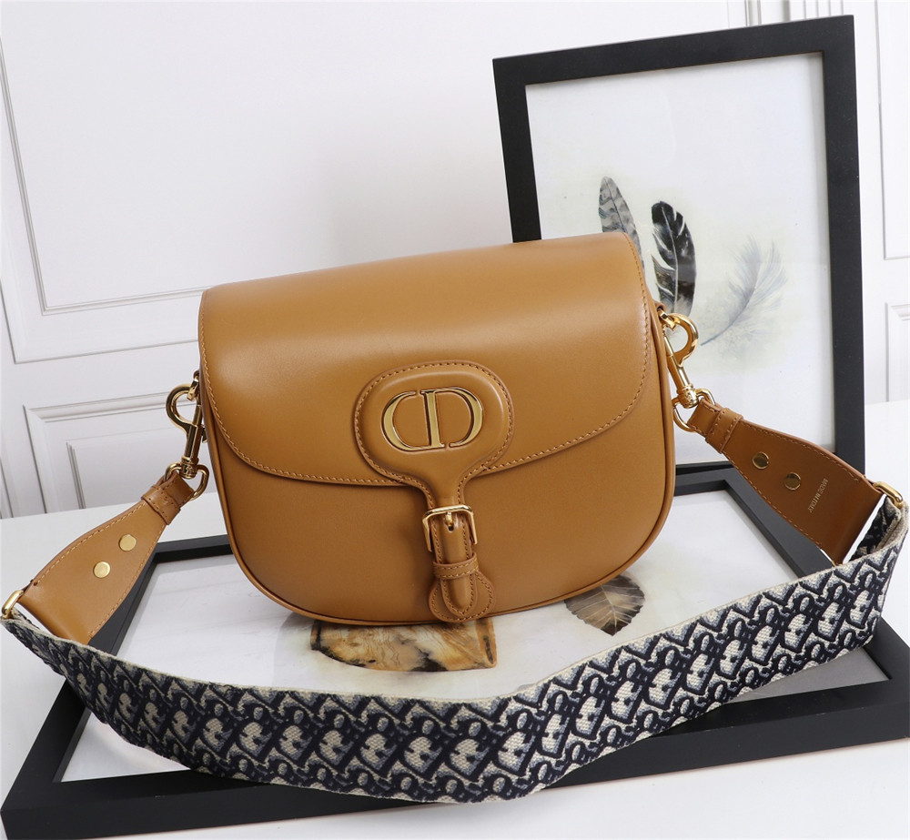 LARGE D*0r BOBBY BAG Caramel Box Calfskin