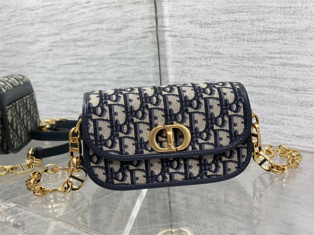 SMALL 30 MONTAIGNE AVENUE BAG Blue D*0r Oblique Jacquard