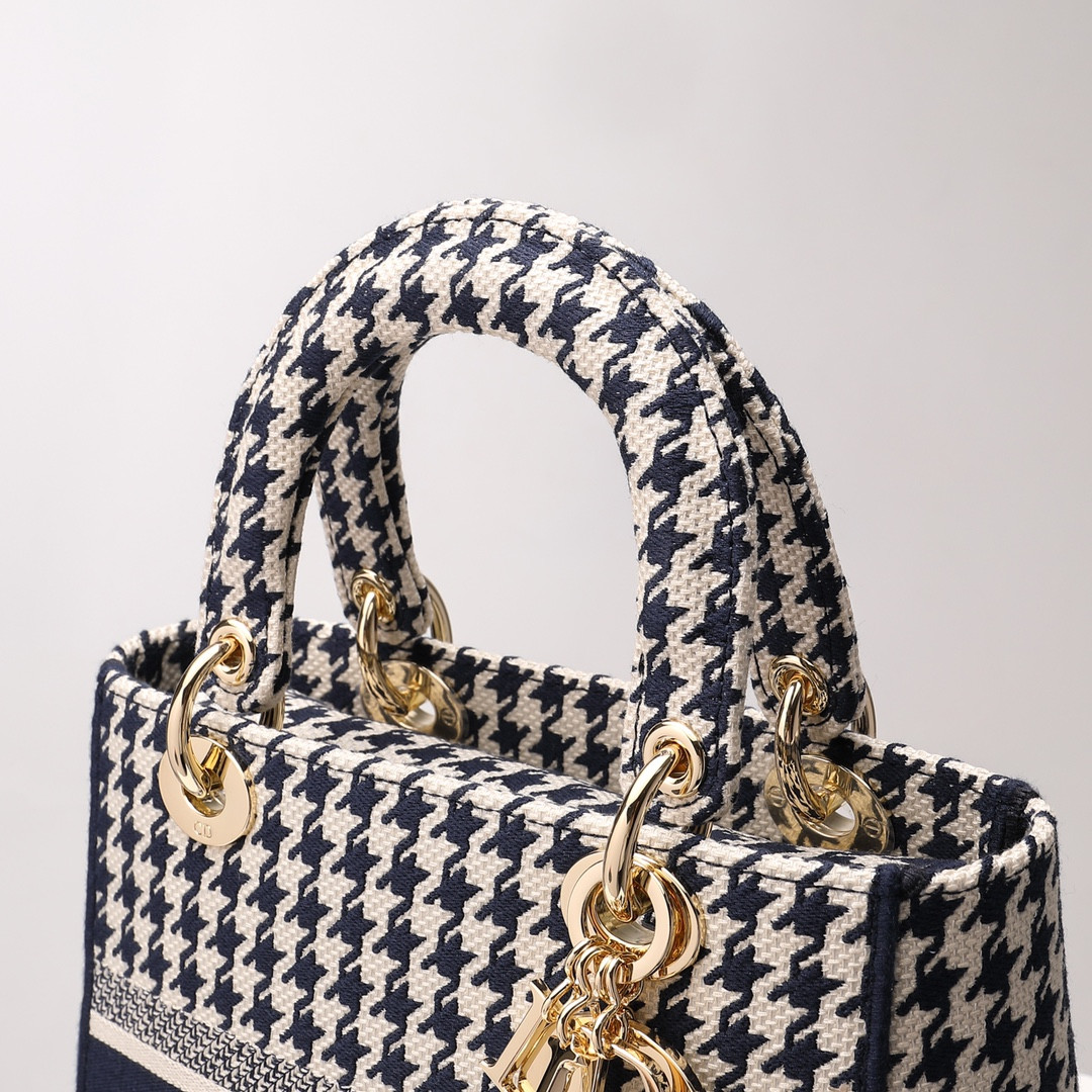 MEDIUM D*0r LADY D-LITE BAG  24 x 20 x 11 cm