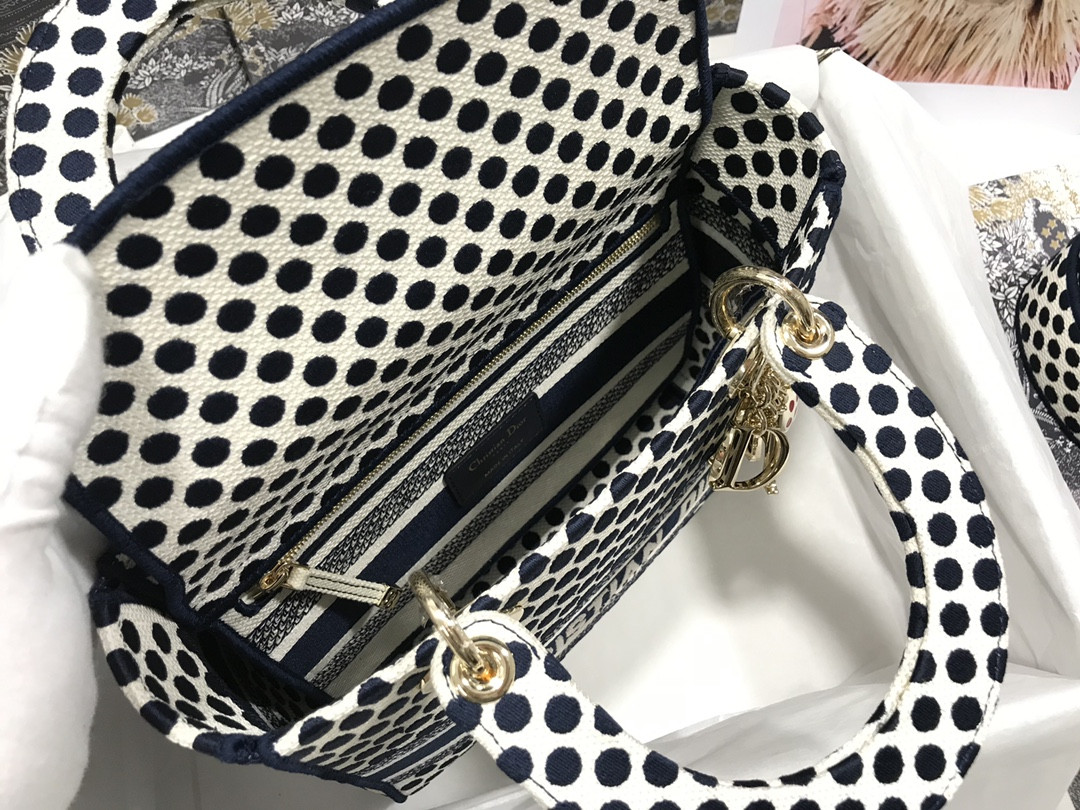 MEDIUM D*0r LADY D-LITE BAG polka dots  24 x 20 x 11 cm