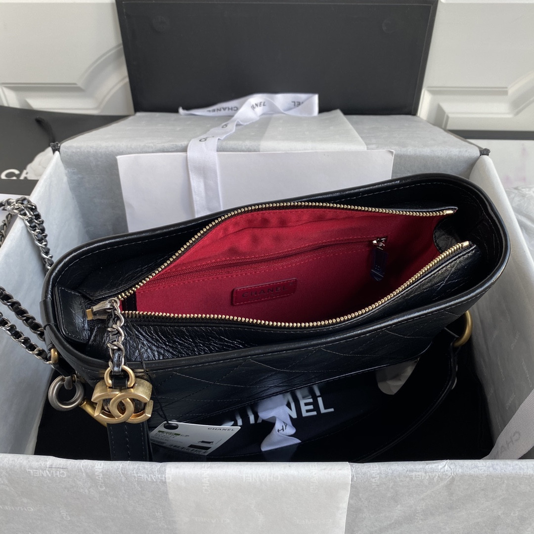 Ch*el  Gabrielle SMALL BLACK with shoulder strap letters 20 x 15 x 8cm