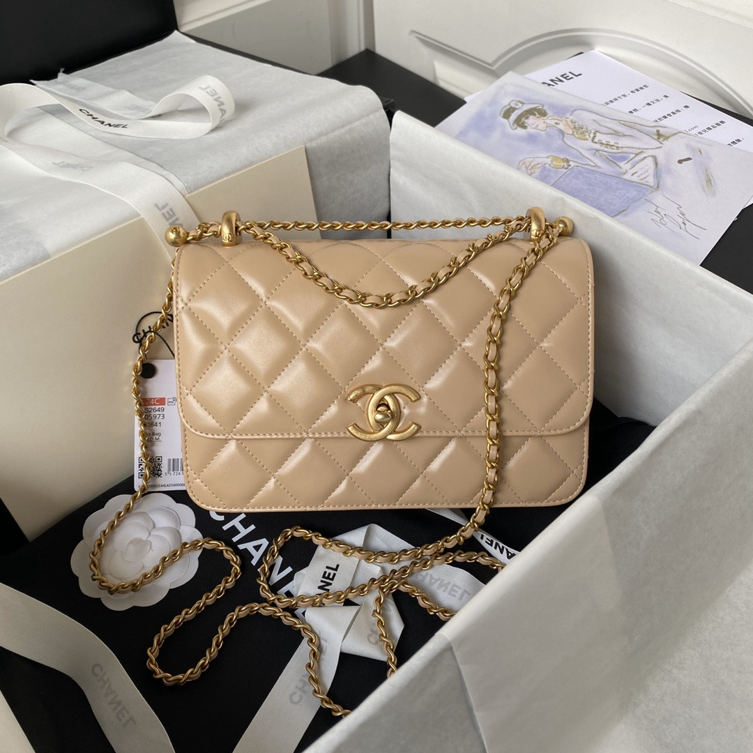 Ch*el FLAP BAG Apricot 22×14.5×8cm
