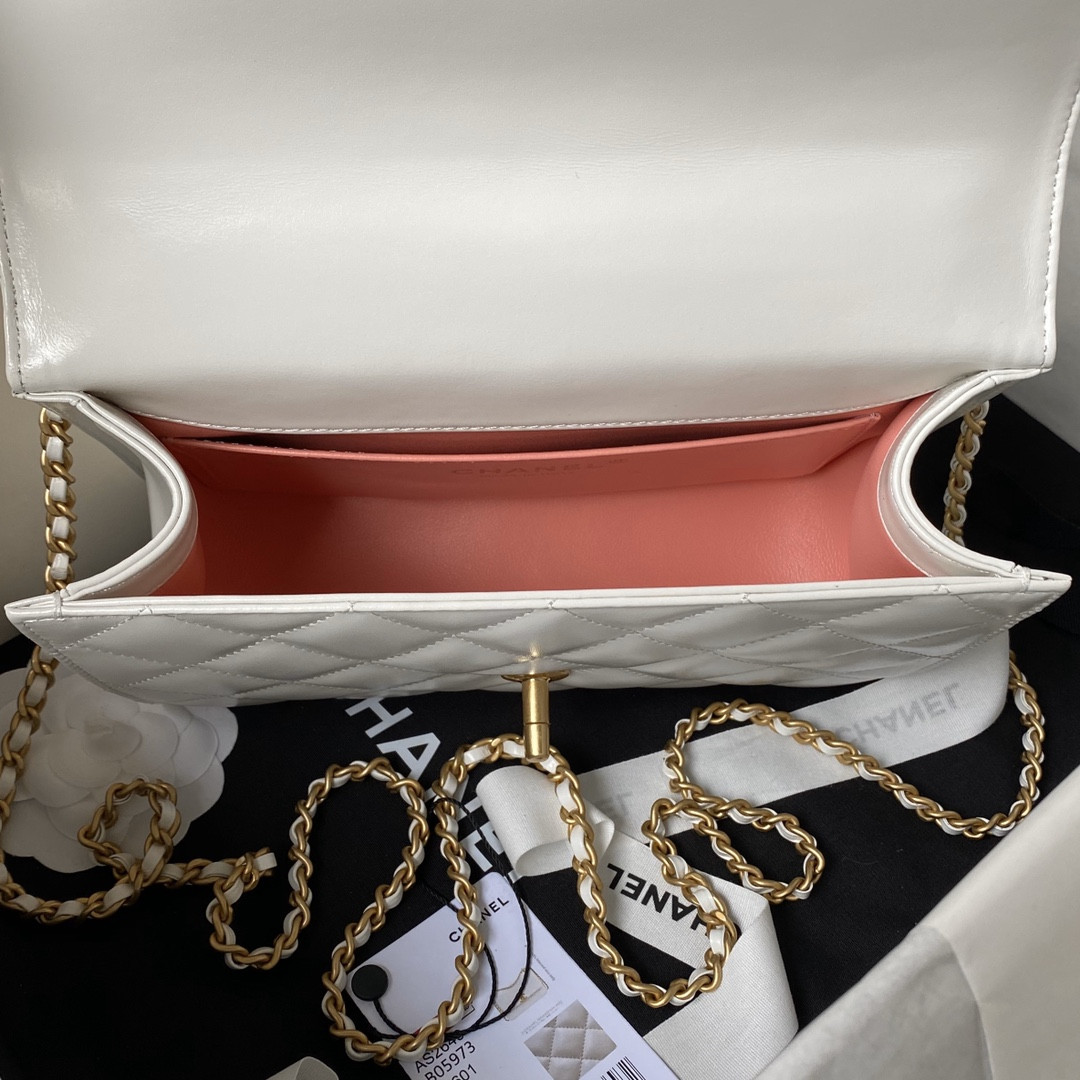 Ch*el FLAP BAG WHITE 22×14.5×8cm