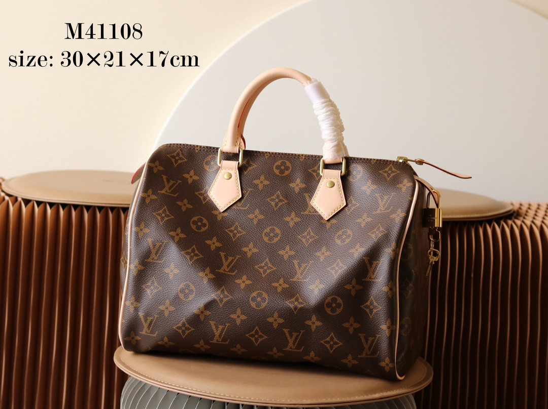 L0*is V*t0n M41108 Speedy 30