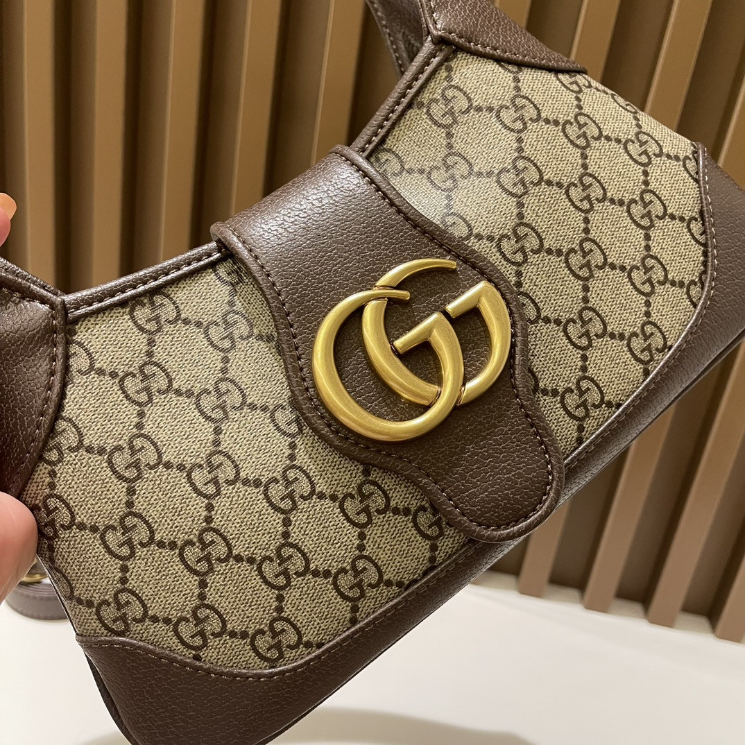 G*u*i APHRODITE SHOULDER BAG 27 X 13.5 X 2 cm
