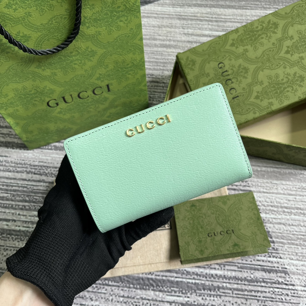 G*u*i Script Zip-Around Wallet green 14 x 18.5 x 3cm